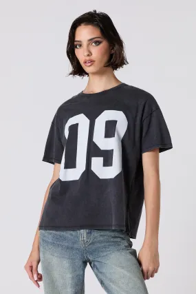 09 Graphic Washed Boyfriend T-Shirt