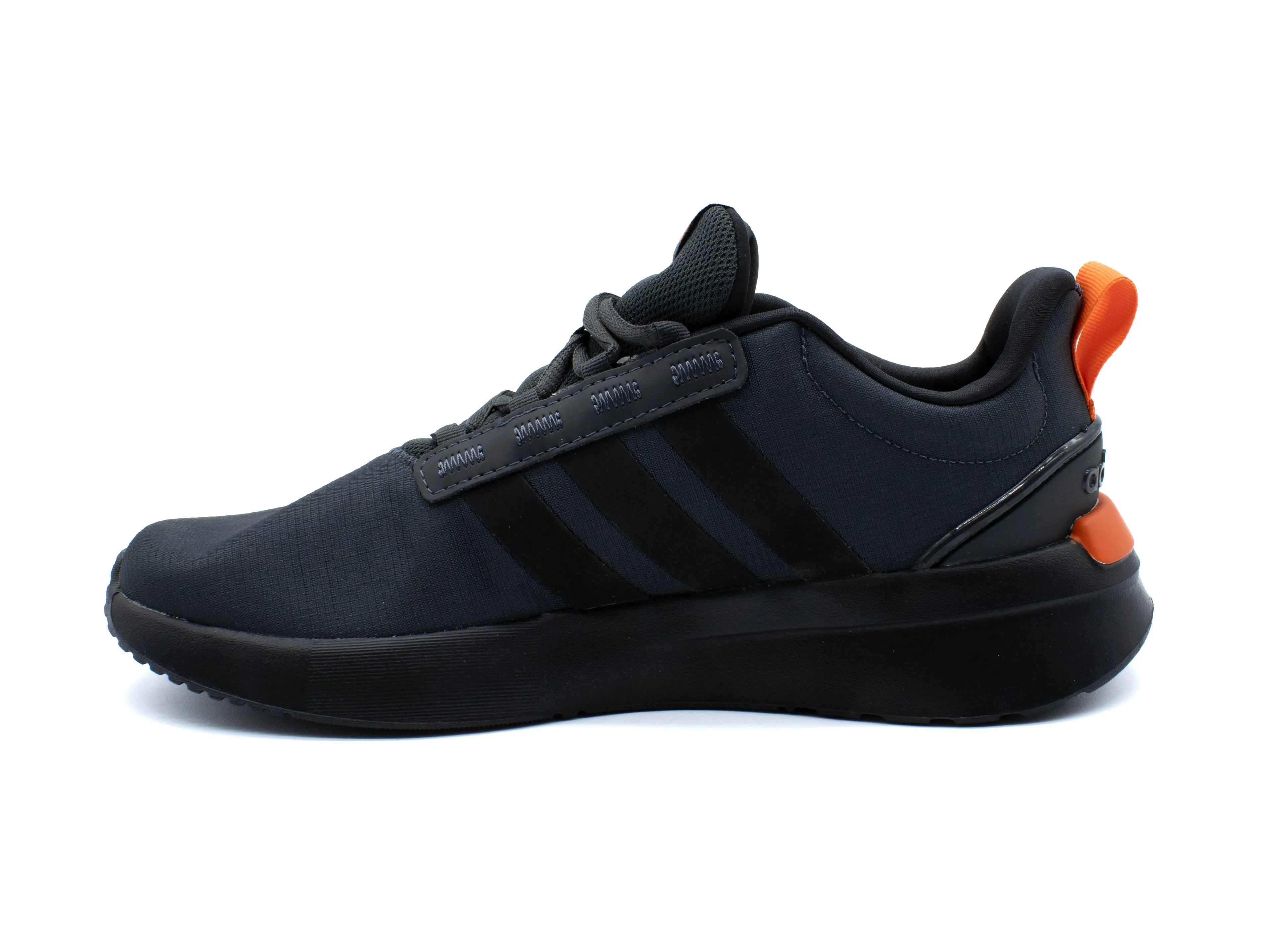 ADIDAS  RACER TR21