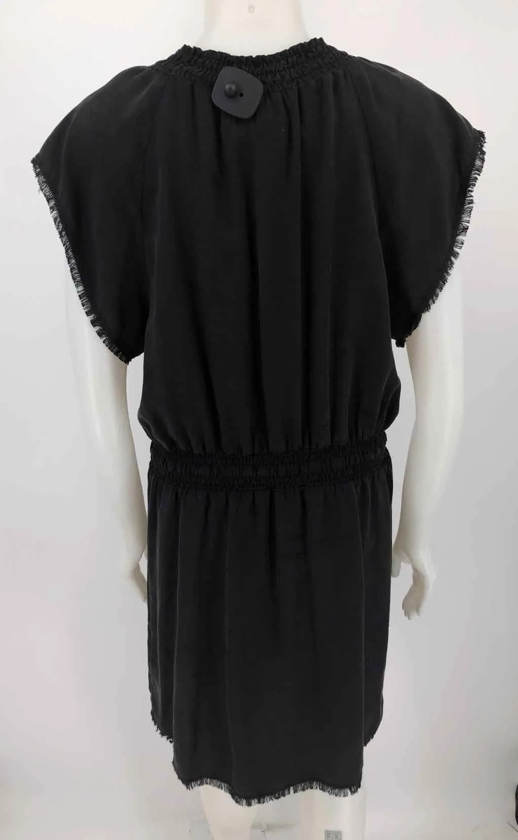 BELLA DAHL Black Frayed trim V-Neck Size LARGE  (L) Dress