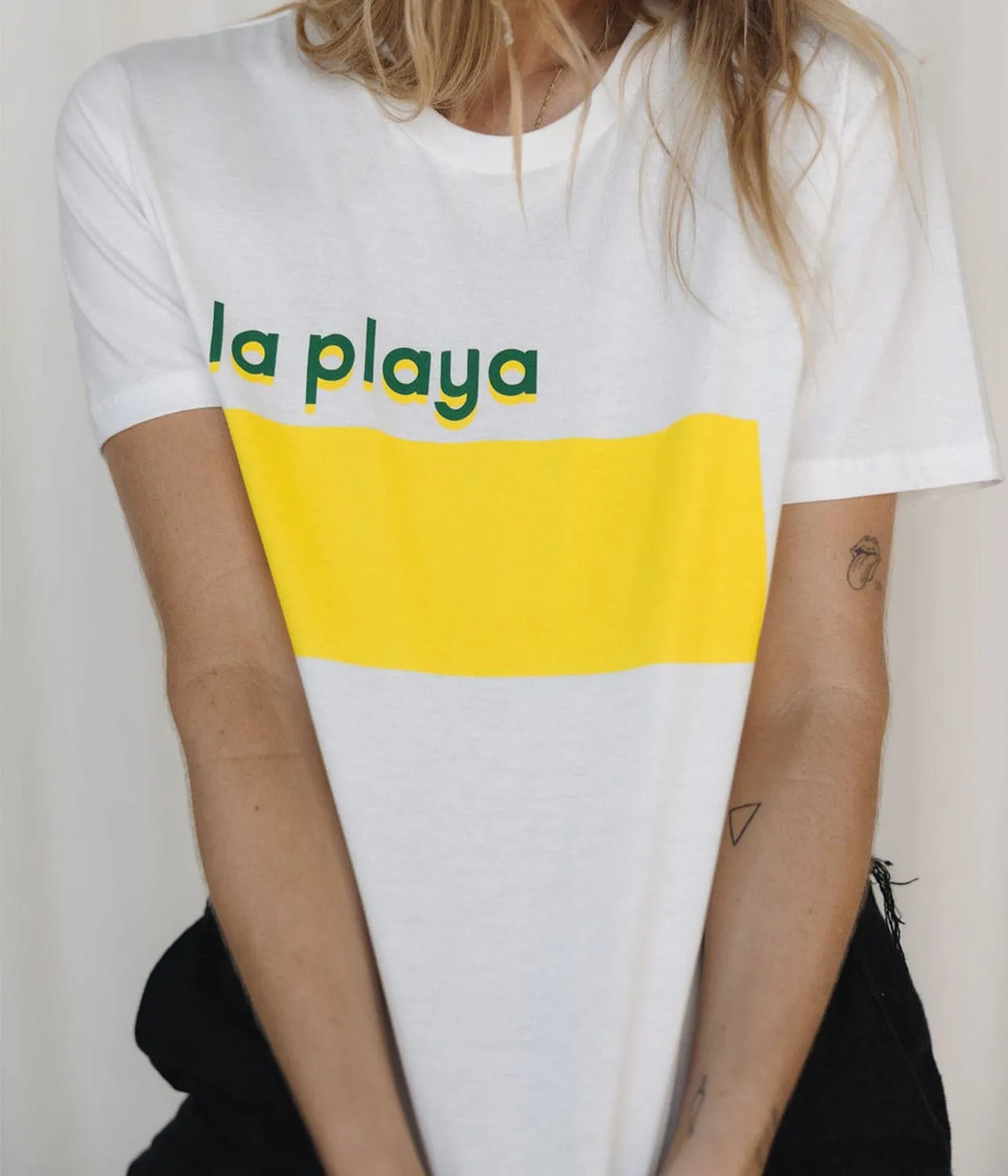 LA PLAYA T-SHIRT