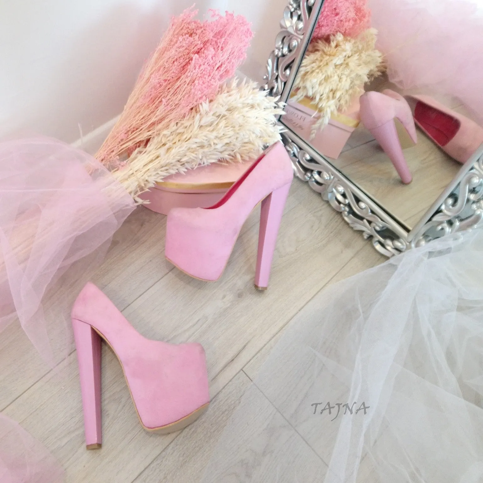 Light Pink Faux Suede 19 cm High Heel Platform Shoes