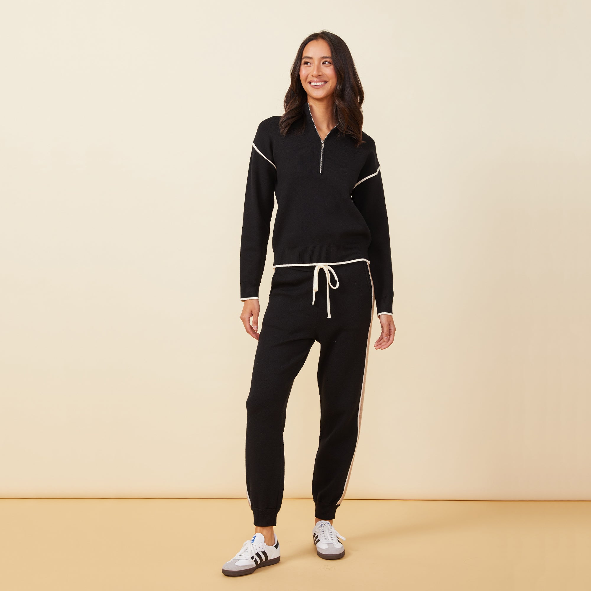 Soft Knit Contrast Stripe Jogger